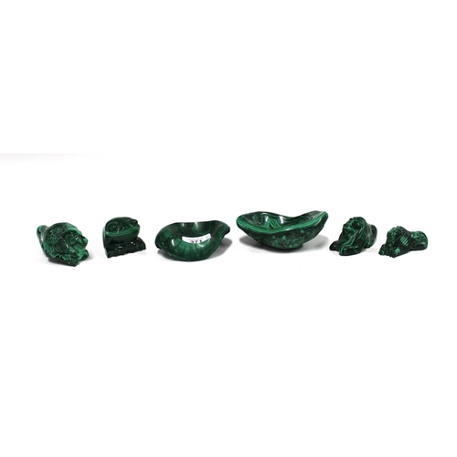 371 - A collection of malachite carvings to include a toad and  three lions, etc (6)