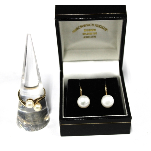 74 - 9ct gold & pearl crossover ring and a a pair of 9ct gold and pearl earrings (2)