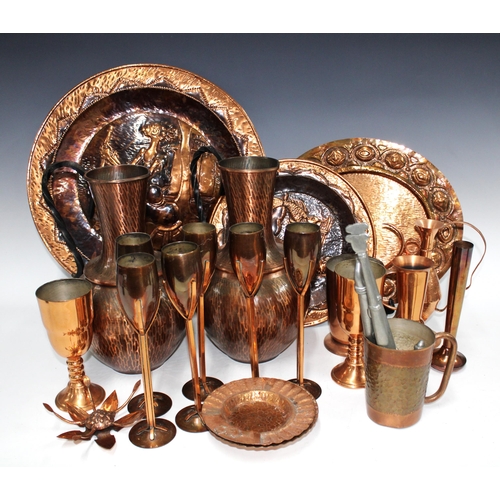 400 - Quantity of copper wares to include trays, goblets, vases, beakers, etc (a lot)