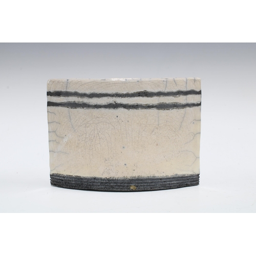 106 - Studio pottery slab vase, 20 x 15cm.