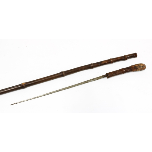 353 - An early 20th century Japanese bamboo short sword stick, overall length 90cm, dagger 44cm