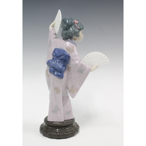 74 - Lladro Madame Butterfly figure, No.4991, 30cm.