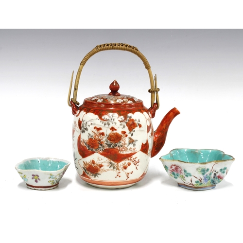 89 - Japanese Kutani teapot and cover and two small Chinese famille rose dishes, (3) 15 x 15cm.