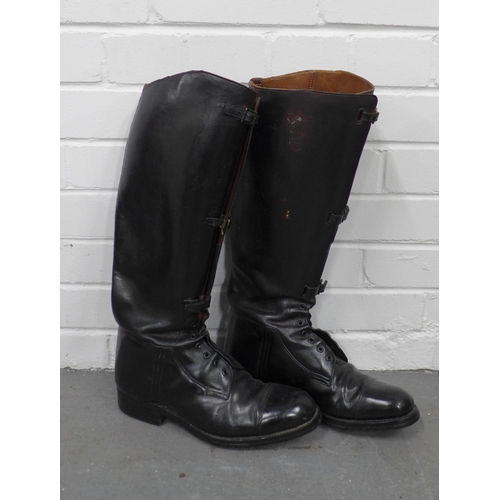 417 - Pair of black leather riding boots, 48cm