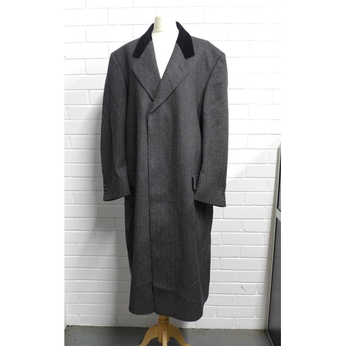 432 - Christian Dior Monsieur grey herringbone coat, flat measurements approximately 48cm shoulder to shou... 