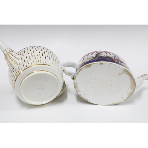 100 - Two early 19th century teapots to include Bloor Derby and another with Imari pattern, (2) (a/f) 25 x... 