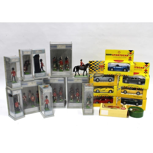 383 - Box containing Britains lead soldiers and a group of boxed sports cars (a lot)