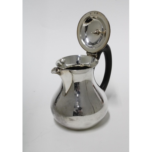 62 - George V silver hot milk pot, Edinburgh 1916, 12cm