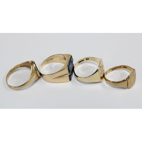 91 - Four Gents 9ct gold rings (4)