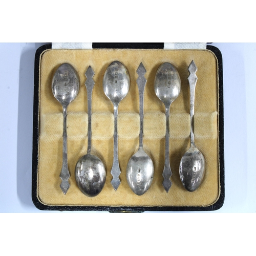 98 - Cased set of six silver and enamel Art Deco coffee spoon, Birmingham 1935 (6)