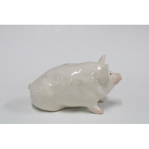 112 - Griselda Hill Pottery pig, painted with a duck and named Graham, with painters initials ES, 15cm.