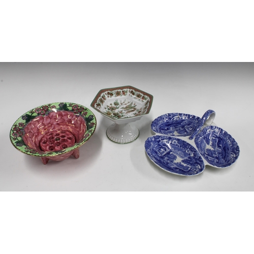 117 - Maling flower posy bowl, blue and white transfer printed trefoil dish and a comport (3) 29cm.