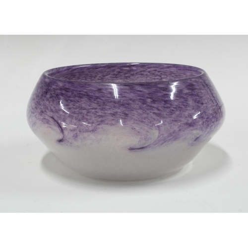 142 - Vasart Scottish art glass bowl, 21 x 10cm.