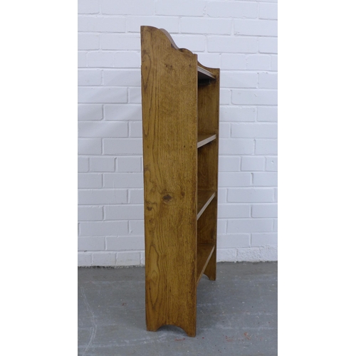 202 - Early 20th century oak open bookcase, neat proportions, 46 x 99 x 17cm