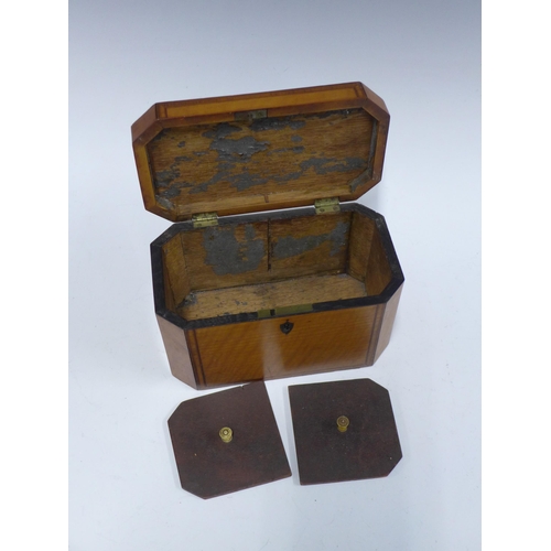 341 - 19th century mahogany tea caddy, hinged top with an inlaid paterae, lead lined interior with two lid... 