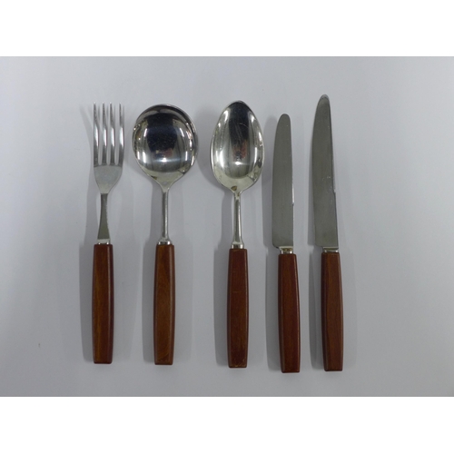 352 - Retro teak handled stainless steel cutlery canteen