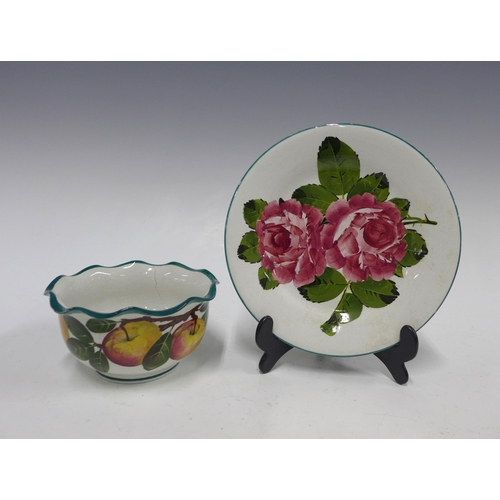 397 - Wemyss cabbage rose plate, 17cm, together with a Wemyss apple decorated bowl 13 x 6.5cm (2)