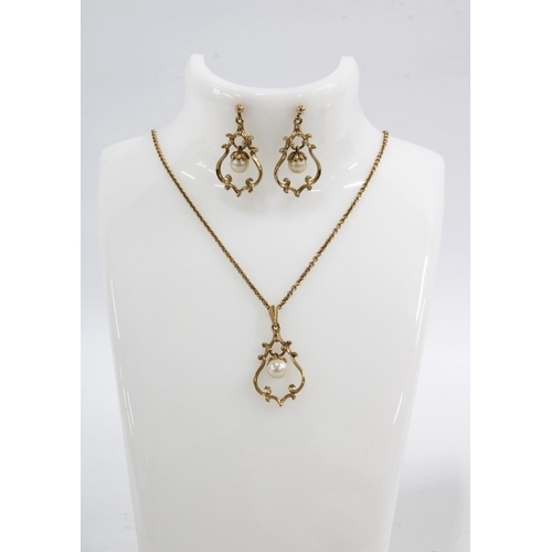 90 - 9ct gold Nitto pearls earrings and matching pendant necklace