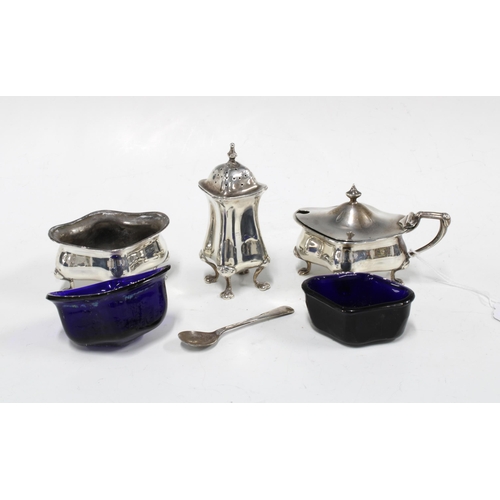 103 - A silver three part cruet set, Birmingham 1916 (3)