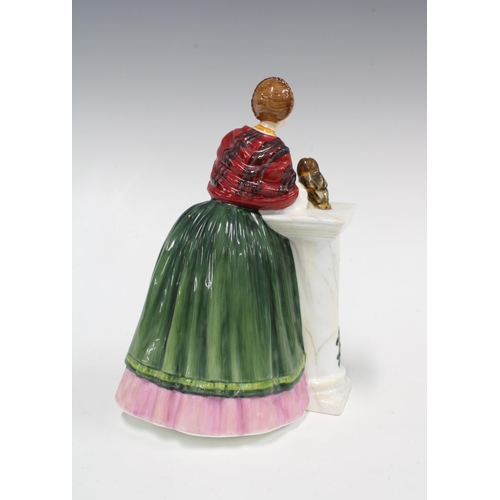 123 - Royal Doulton figure Florence Nightingale HN3144, No. 2951 / 5000, with certificate 21cm