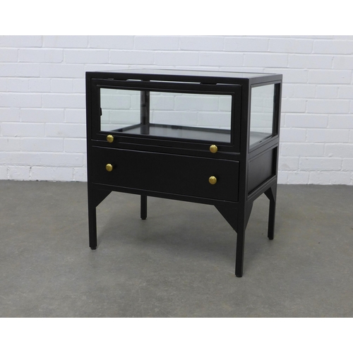 Lot 205       