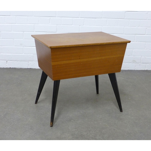 Lot 211       