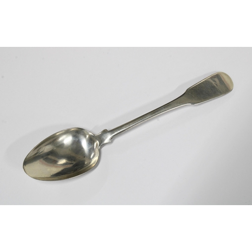 33 - Rare Scottish provincial silver teaspoon, fiddle pattern, by Robert Robertson of Cupar, c1825, marke... 