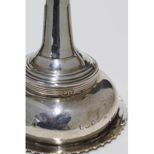 76 - George IV silver wine funnel, Walter Brind, London 1826, with gadrooned rim and detachable spout, 13... 