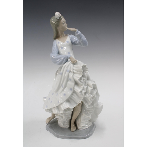 122 - Nao by Lladro Daisa Spanish Dancer figure, 19 x 34cm.