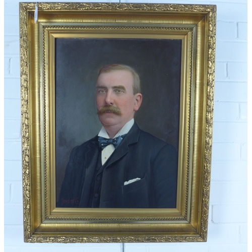 183 - Gilt framed oleograph half length portrait of a Gent, 63 x 69cm including frame