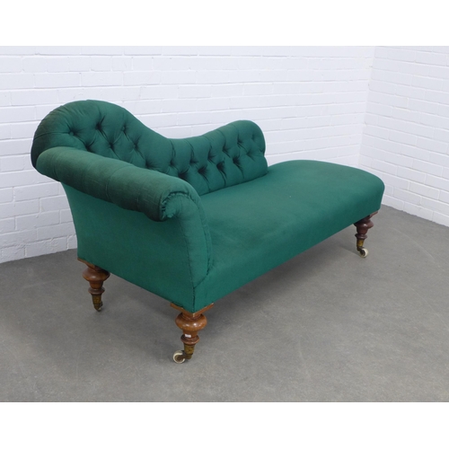 256 - Green buttonback upholstered chaise-lounge, on mahogany legs with ceramic castors,  196 x 88 x 66cm.