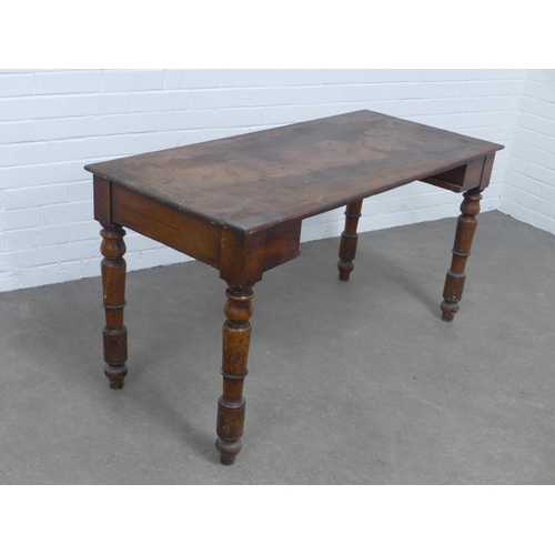 278 - Victorian mahogany desk, 125 x 66 x 56cm.