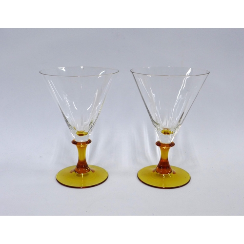 375 - Ten vintage cocktail and wine glasses, various designs (10)