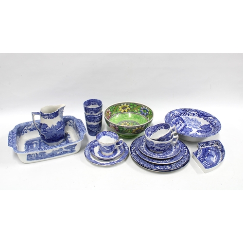 125 - A quantity of blue and white transfer printed pottery and a Maling bowl (16)