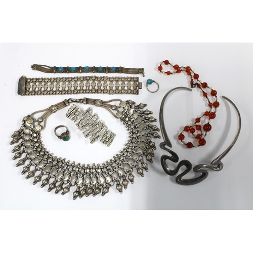 13 - A collection of silver and white metal jewellery to include necklaces, pendant, bracelet , dress rin... 