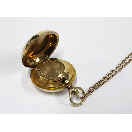 20 - An Edwardian 9ct gold sovereign coin case, Chester 1907 on a 9ct gold chain