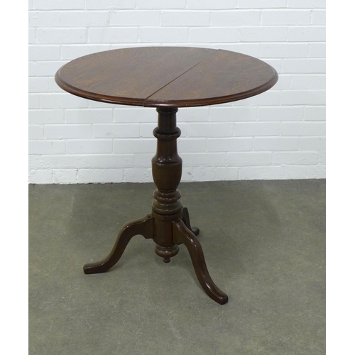 205 - Mahogany and oak circular tripod occasional  table, on a baluster column with splayed legs, 72 x 75c... 