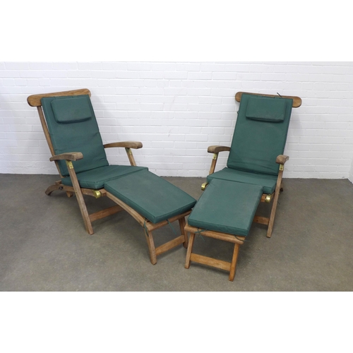 268 - A pair of teak garden loungers (2) 59 x 170cm.