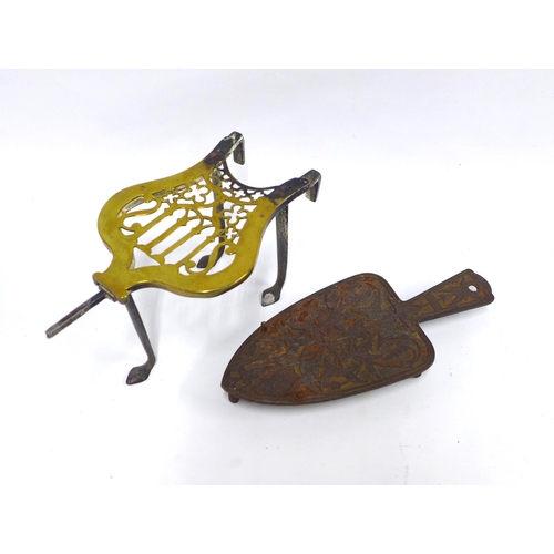 360 - Kendrick & Sons iron trivet stand and another in brass (2)