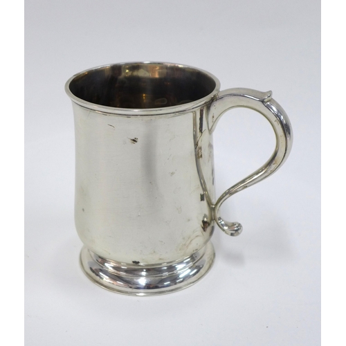 56 - George V silver tankard, with inscription, William Hutton & Sons Ltd, Birmingham 1930,  12cm