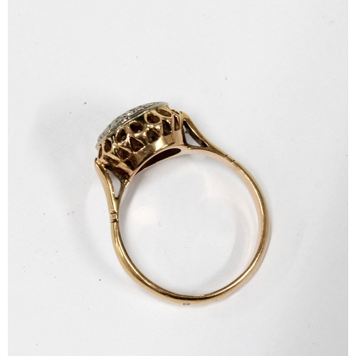 7 - Early 20th century Russian 14ct gold and diamond set ring, circa 1920's, with seventeen diamonds in ... 