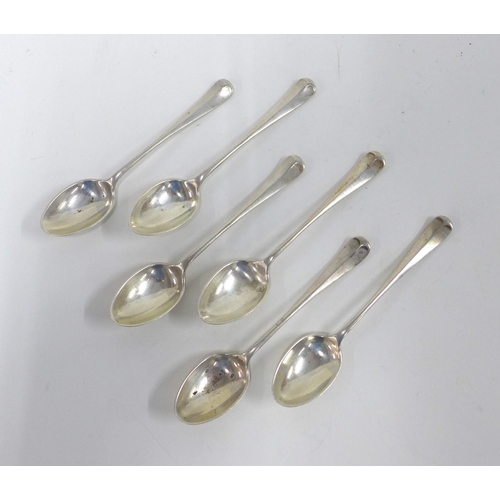 97 - Set of six Edwardian silver teaspoons, rattial bowls, Sheffield 1909 (6)