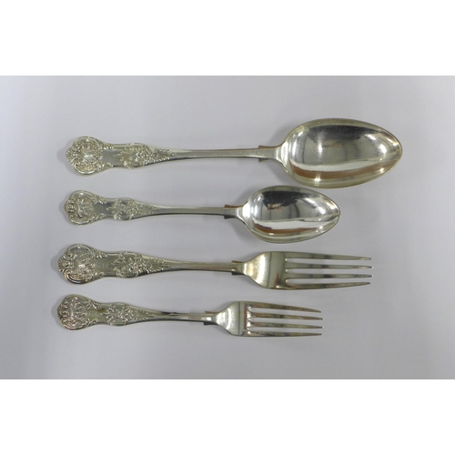 392 - Cutlery canteen containing a set of Walker & Hall Queens pattern flatware, over two trays