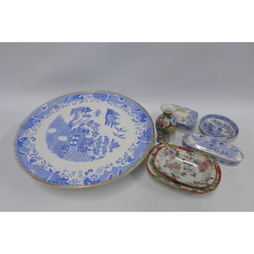 326 - Copeland blue and white willow patterned lazy susan, small collection of Staffordshire blue and whit... 