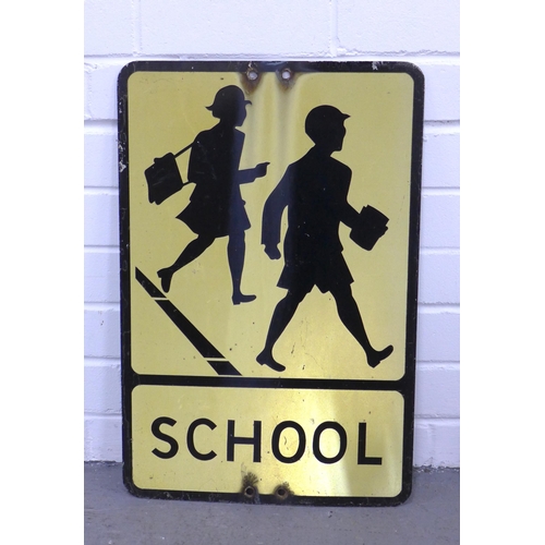 417 - A vintage reflective road sign, 'school', 36 x 54cm