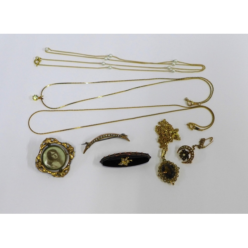 55 - Three late 19th / early 20th century seed pearl brooches, 3 gilt metal chain necklaces and a brooch ... 