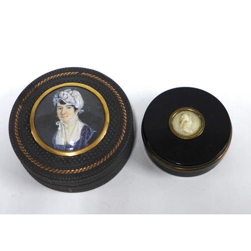 92 - A late 18th / early 19th century tortoiseshell box with a handpainted portrait miniature ivory panel... 