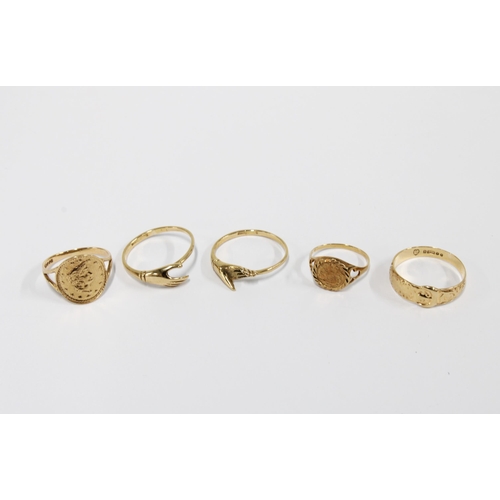 100 - Five 9ct gold rings to include a buckle ring, etc (5)