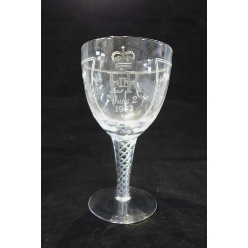 106 - QEII coronation etched glass, 16cm