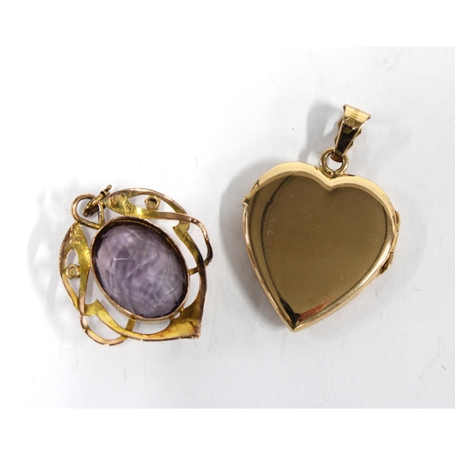 28 - Heart shaped padlock, the suspension loop stamped 750 together with a 9ct gold amethyst and seed pea... 